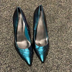 Blue heels never worn